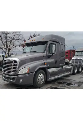 FREIGHTLINER Cascadia 125 Vehicle For Sale