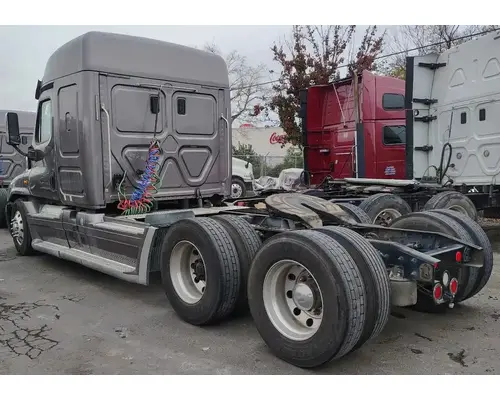 FREIGHTLINER Cascadia 125 Vehicle For Sale