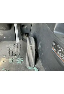 FREIGHTLINER Cascadia 126 Accelerator Parts