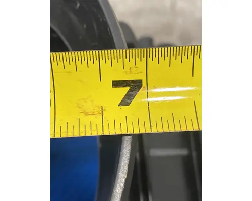 FREIGHTLINER Cascadia 126 Air Cleaner
