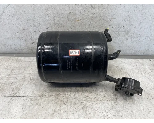 FREIGHTLINER Cascadia 126 Air Tank
