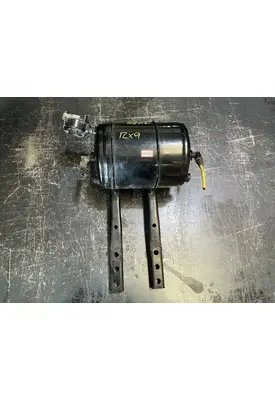 FREIGHTLINER Cascadia 126 Air Tank