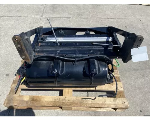 FREIGHTLINER Cascadia 126 Battery Box