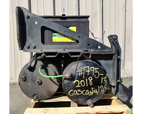 FREIGHTLINER Cascadia 126 Battery Boxes