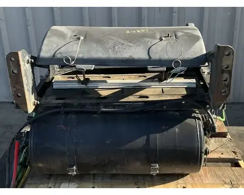 FREIGHTLINER Cascadia 126 Battery Boxes