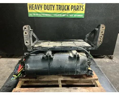 FREIGHTLINER Cascadia 126 Battery Boxes