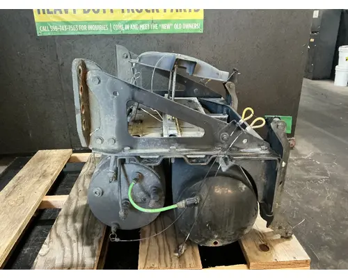 FREIGHTLINER Cascadia 126 Battery Boxes