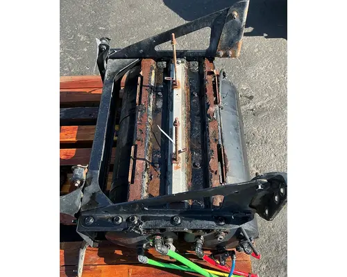 FREIGHTLINER Cascadia 126 Battery Boxes