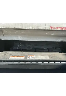 FREIGHTLINER Cascadia 126 Battery Boxes