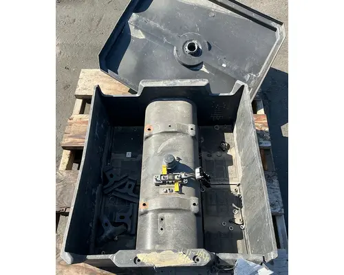 FREIGHTLINER Cascadia 126 Battery Boxes