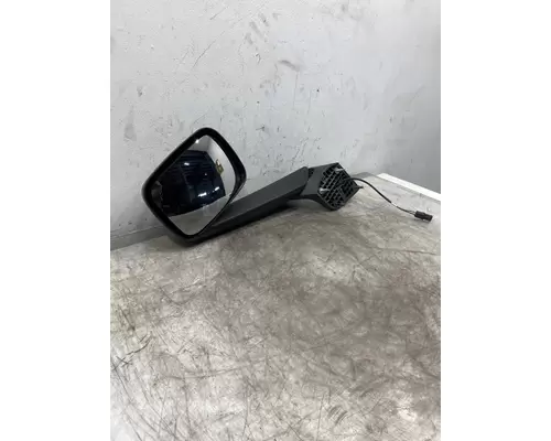 FREIGHTLINER Cascadia 126 Body Parts, Misc.