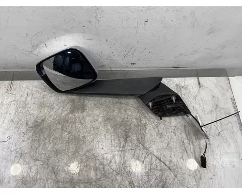 FREIGHTLINER Cascadia 126 Body Parts, Misc.