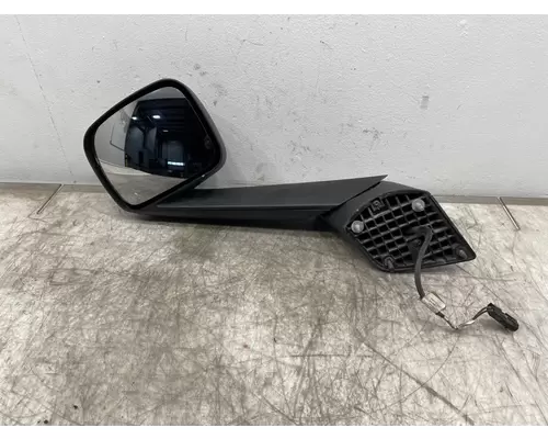 FREIGHTLINER Cascadia 126 Body Parts, Misc.