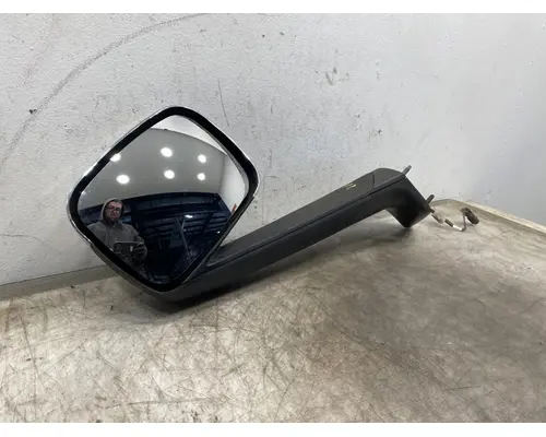 FREIGHTLINER Cascadia 126 Body Parts, Misc.