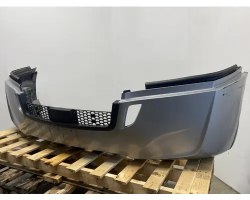 FREIGHTLINER Cascadia 126 Bumper Assembly, Front