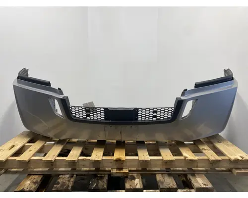 FREIGHTLINER Cascadia 126 Bumper Assembly, Front
