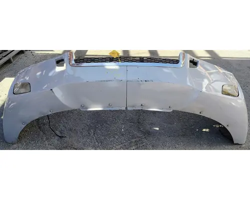 FREIGHTLINER Cascadia 126 Bumper Assembly, Front