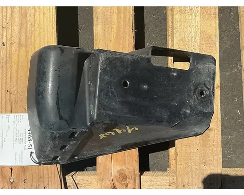 FREIGHTLINER Cascadia 126 Bumper Bracket, Front