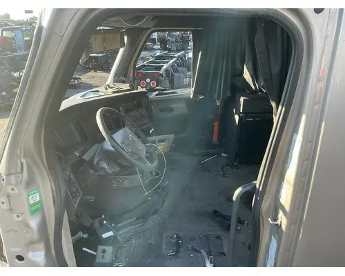 FREIGHTLINER Cascadia 126 Cab Assembly
