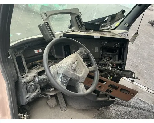 FREIGHTLINER Cascadia 126 Cab Assembly