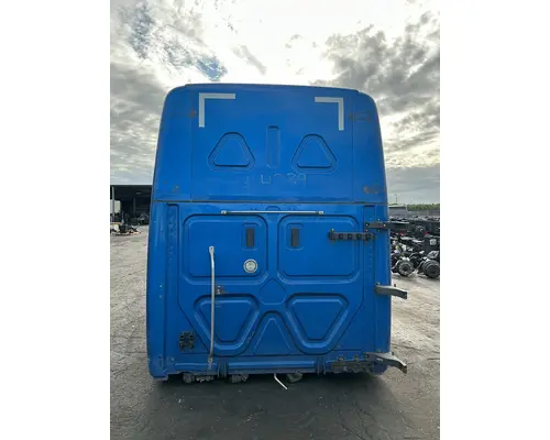 FREIGHTLINER Cascadia 126 Cab Assembly