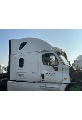 FREIGHTLINER Cascadia 126 Cab Assembly