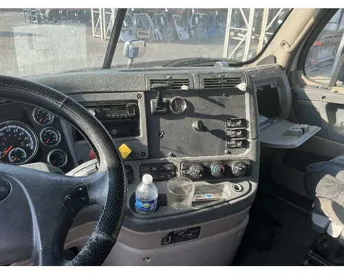 FREIGHTLINER Cascadia 126 Cab Assembly