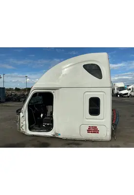 FREIGHTLINER Cascadia 126 Cab Assembly