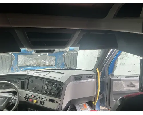 FREIGHTLINER Cascadia 126 Cab Assembly
