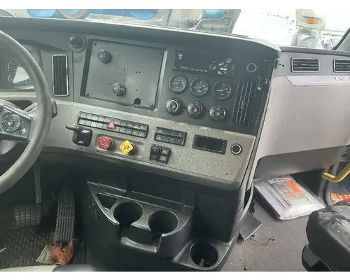 FREIGHTLINER Cascadia 126 Cab Assembly