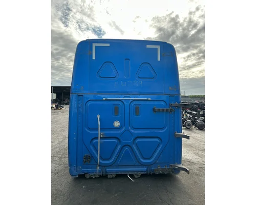 FREIGHTLINER Cascadia 126 Cab Assembly