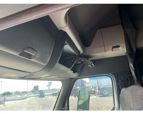 FREIGHTLINER Cascadia 126 Cab Assembly
