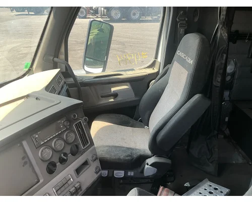 FREIGHTLINER Cascadia 126 Cab Assembly