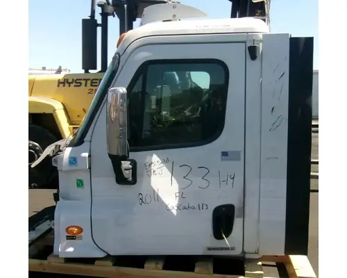 FREIGHTLINER Cascadia 126 Cab Assembly