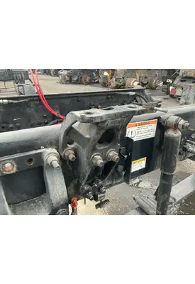 FREIGHTLINER Cascadia 126 Cab Mount Bracket