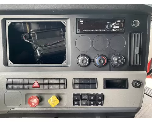 FREIGHTLINER Cascadia 126 Cab