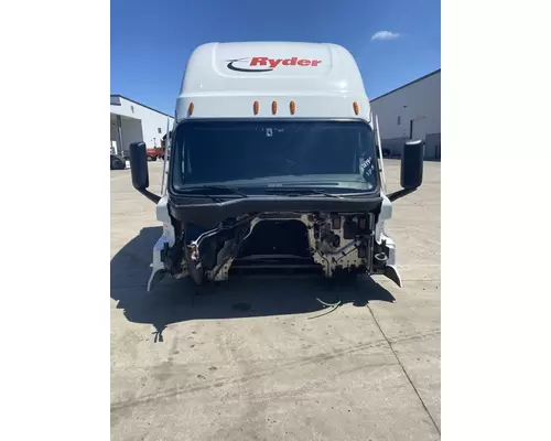 FREIGHTLINER Cascadia 126 Cab