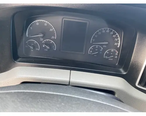 FREIGHTLINER Cascadia 126 Cab