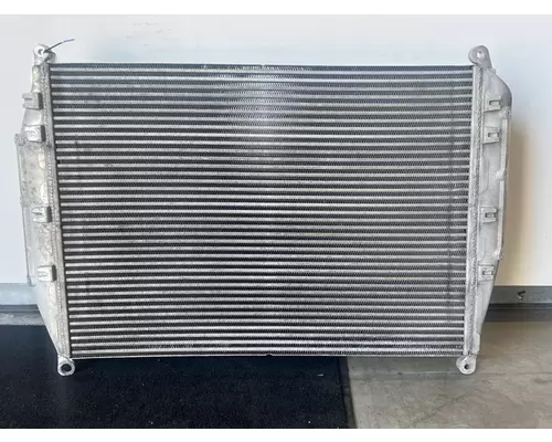 FREIGHTLINER Cascadia 126 Charge Air Cooler