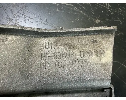 FREIGHTLINER Cascadia 126 Cowl