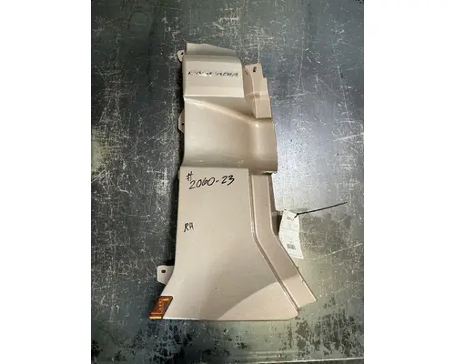 FREIGHTLINER Cascadia 126 Cowl