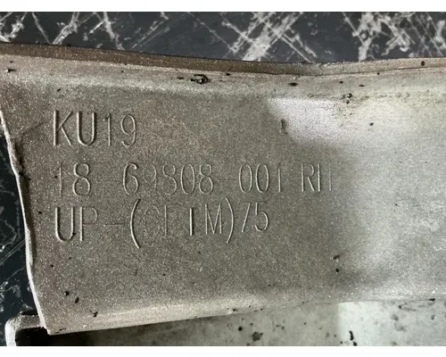 FREIGHTLINER Cascadia 126 Cowl