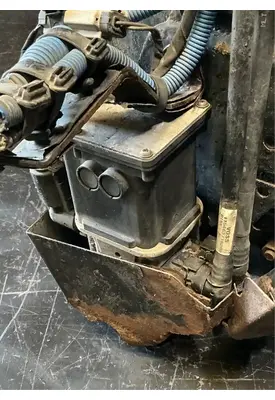 FREIGHTLINER Cascadia 126 DEF Pump