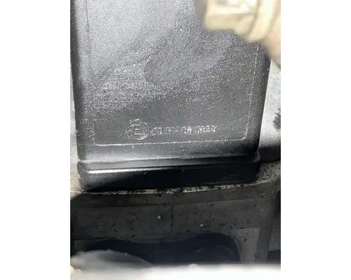 FREIGHTLINER Cascadia 126 DEF Pump