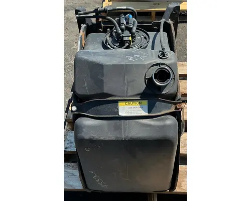 FREIGHTLINER Cascadia 126 DEF Pump