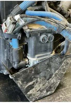 FREIGHTLINER Cascadia 126 DEF Pump