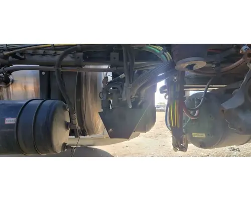 FREIGHTLINER Cascadia 126 DEF Pump