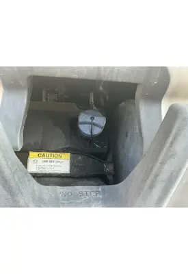 FREIGHTLINER Cascadia 126 DEF Tank