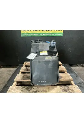 FREIGHTLINER Cascadia 126 DEF Tank