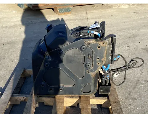 FREIGHTLINER Cascadia 126 DPF (Diesel Particulate Filter)